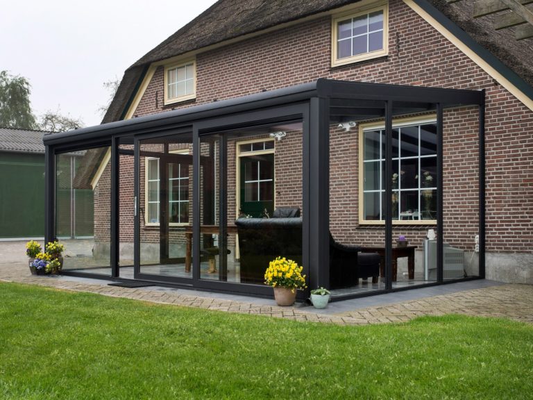 zijwanden dicht met glas